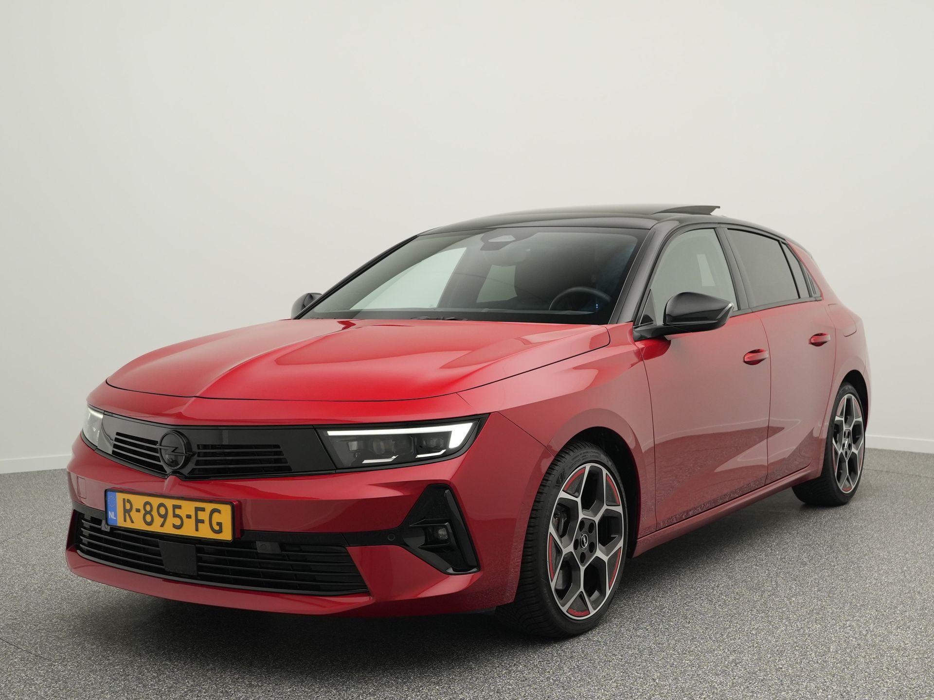 Opel Astra GS-line 1.6 Hybrid 180 PK