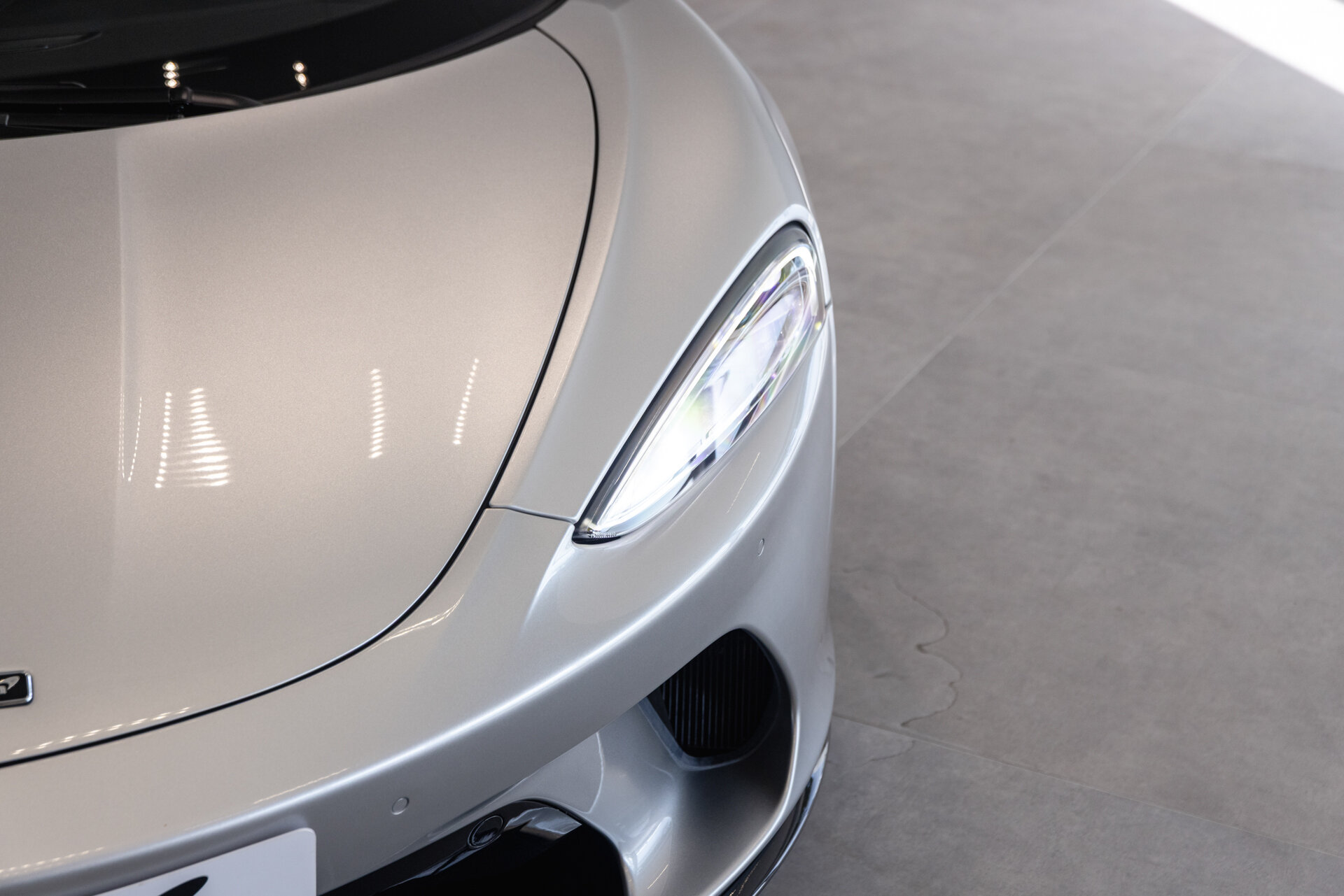 McLaren GT - foto 11