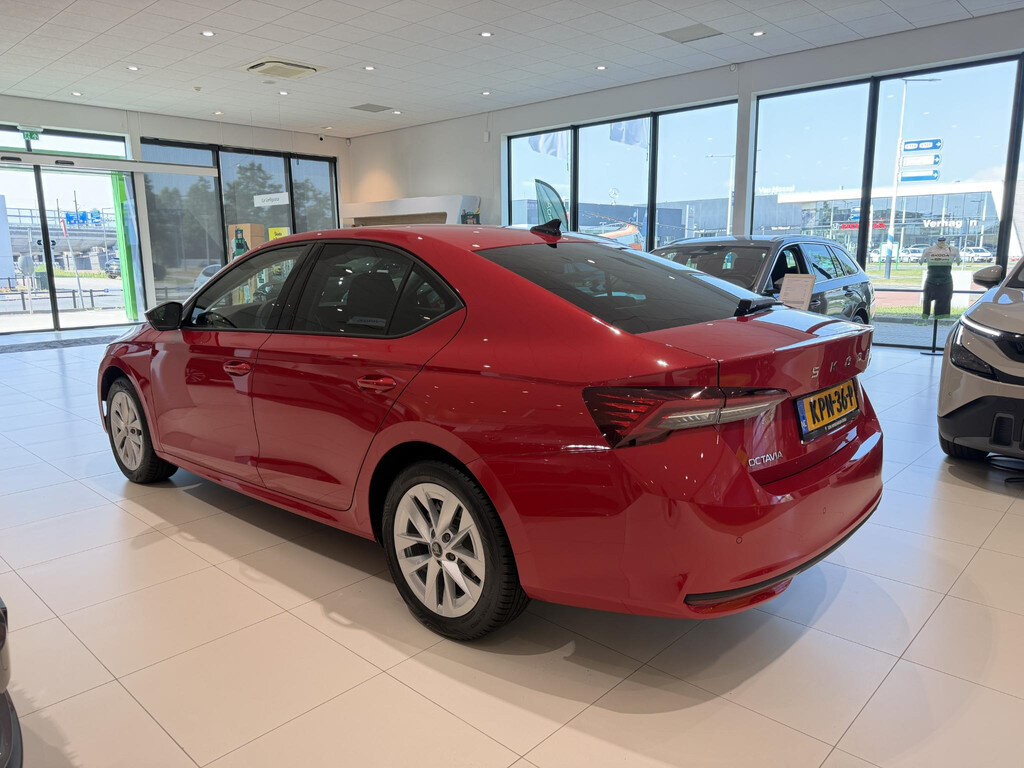 Skoda Octavia 1.5 TSI MHEV Business Edition Plus - Afbeelding 2