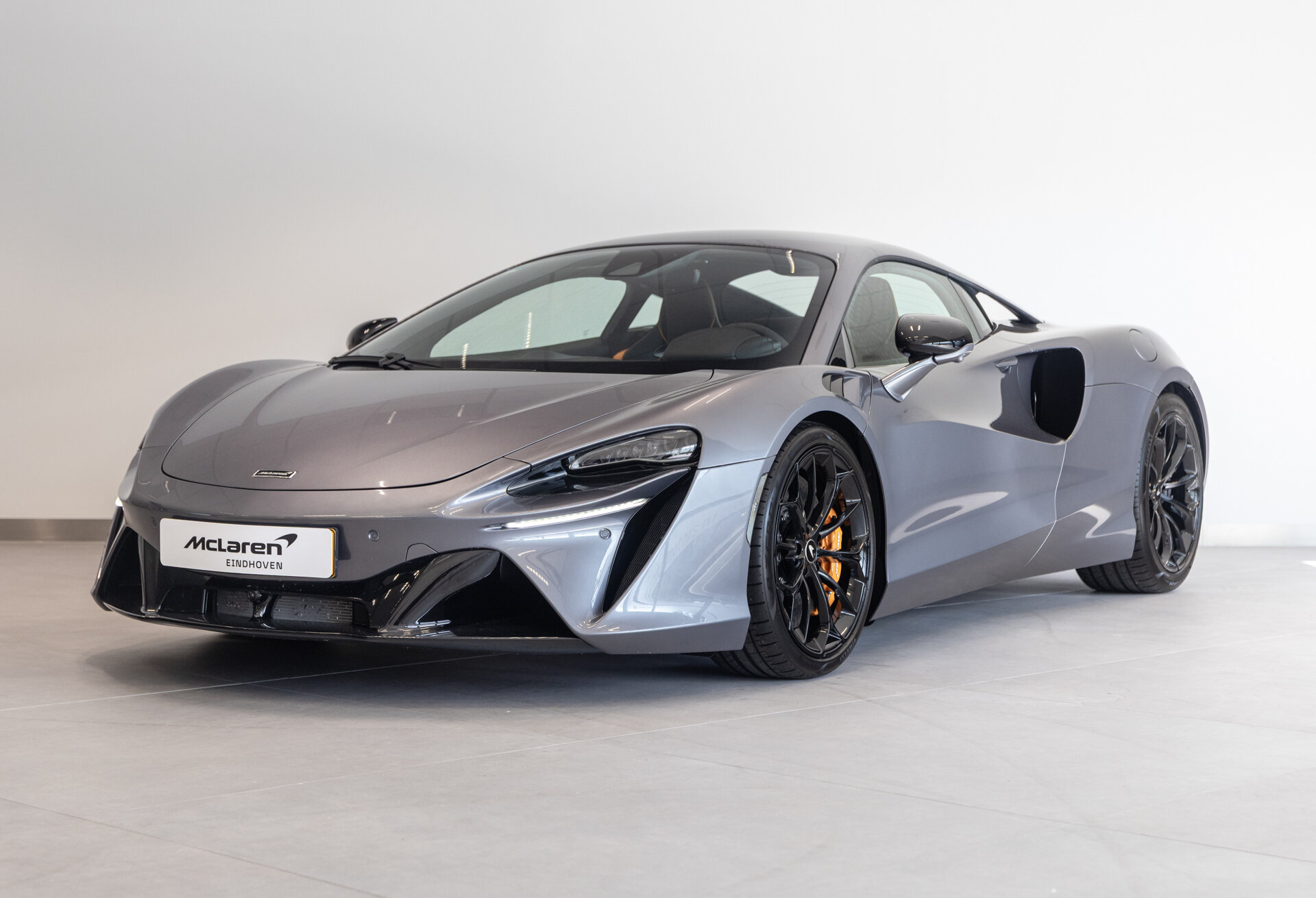 McLaren Artura Coupe
