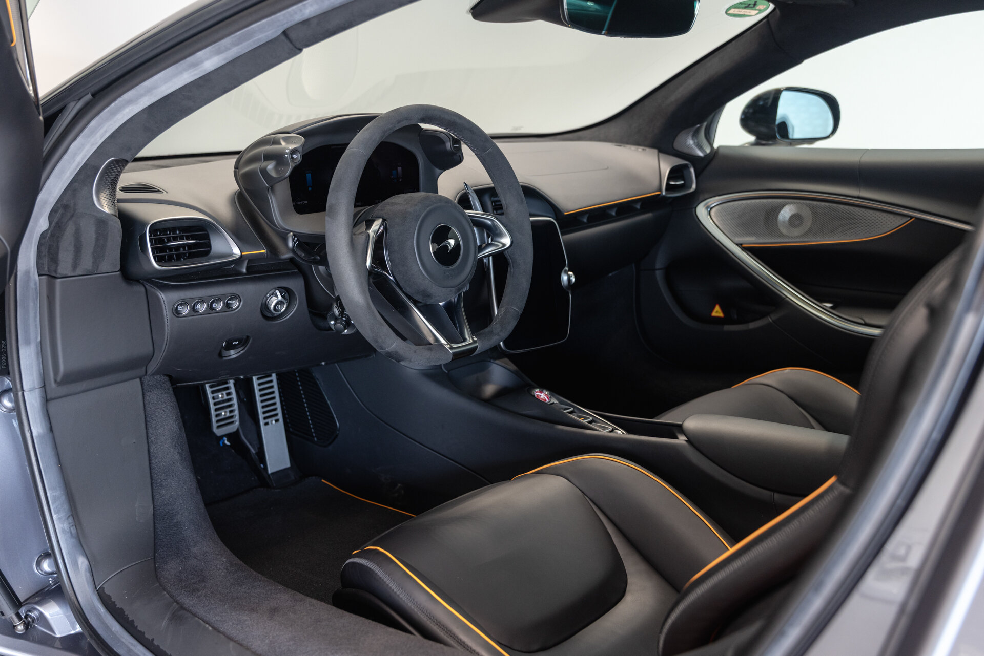 McLaren Artura Coupe - Afbeelding 3
