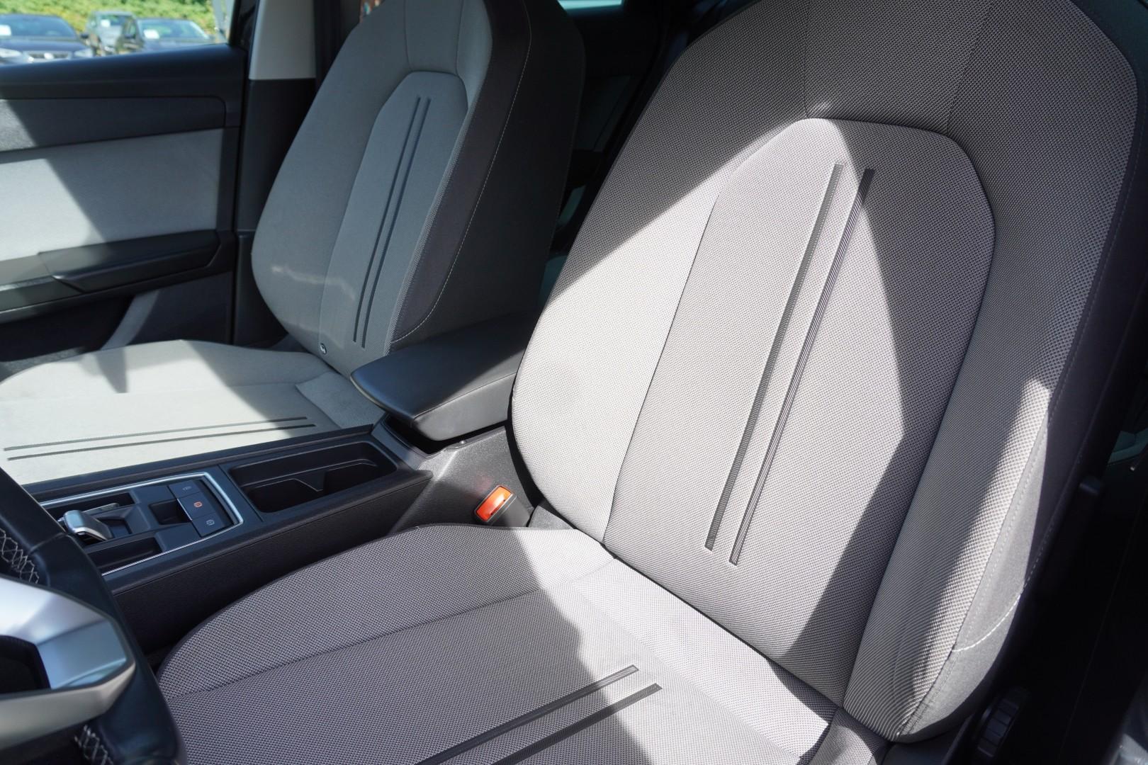 SEAT Leon Sportstourer 1.5 eTSI 150pk Style Business Intense - Afbeelding 4