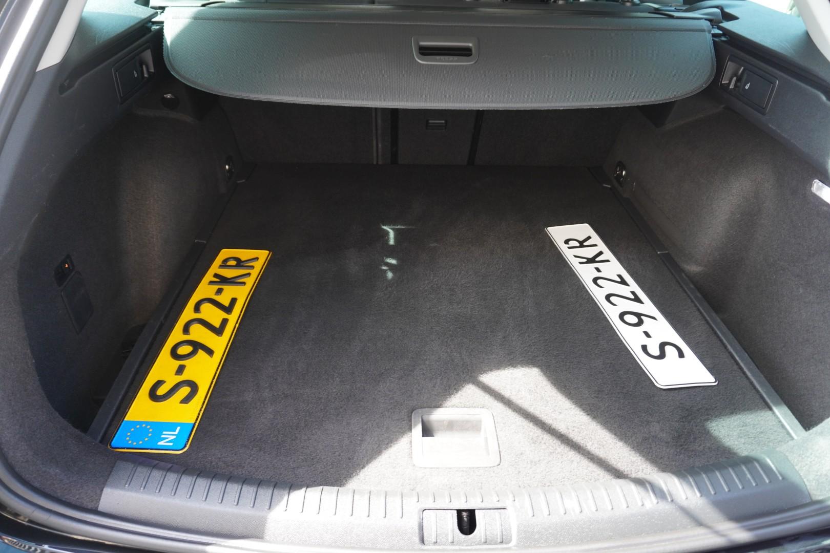 SEAT Leon Sportstourer 1.5 eTSI 150pk Style Business Intense - Afbeelding 5
