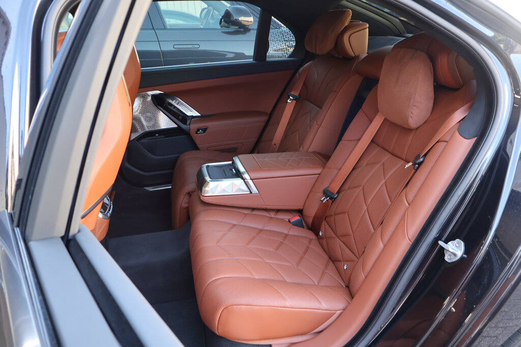 BMW 7 Serie 6