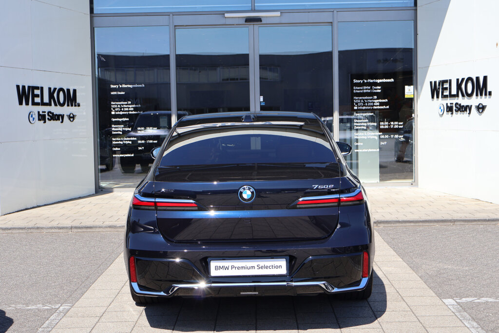 BMW 7 Serie 9