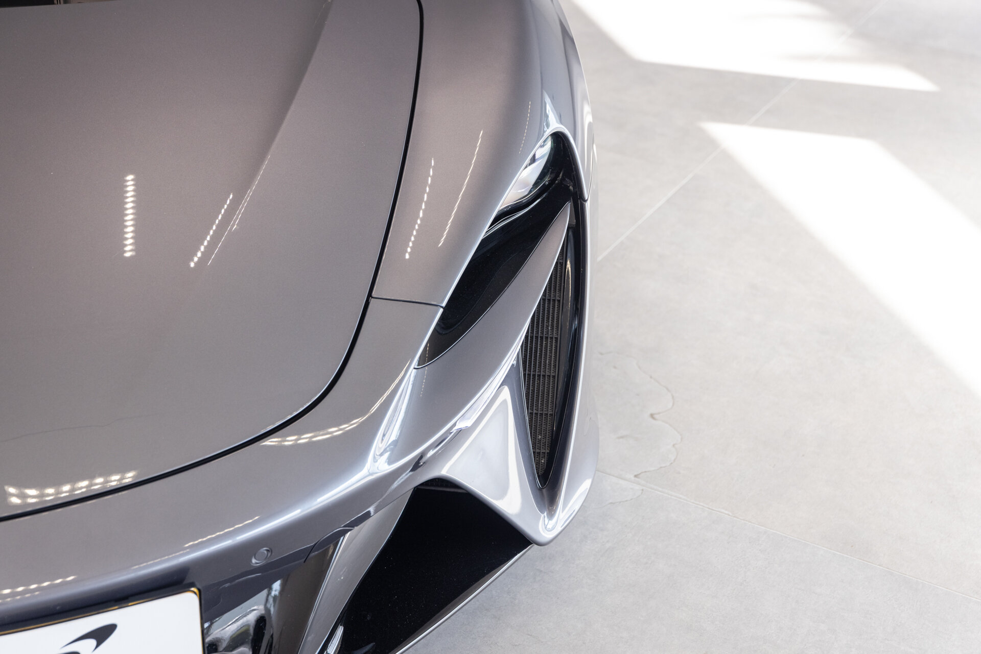 McLaren Artura - foto 13