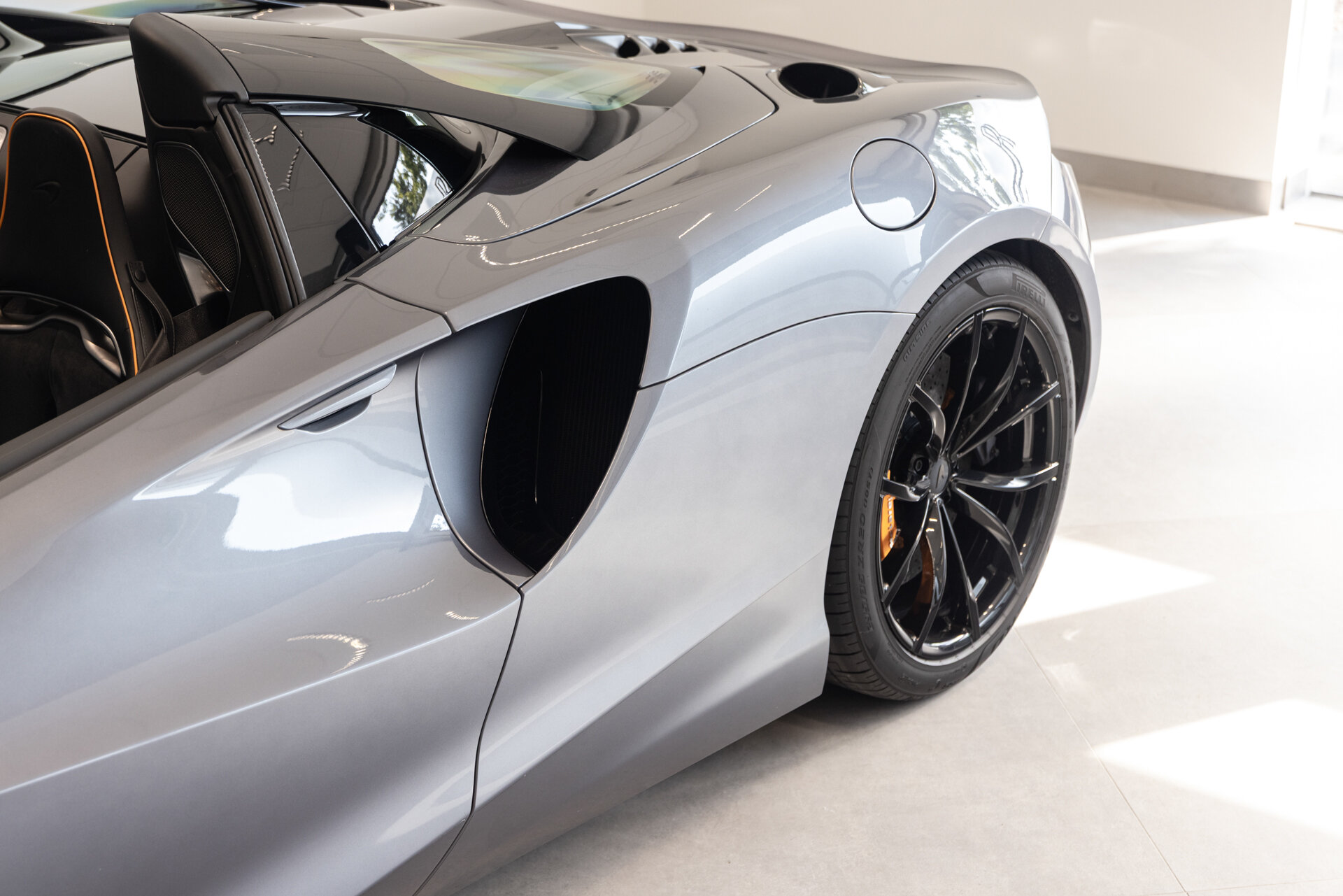 McLaren Artura - foto 15