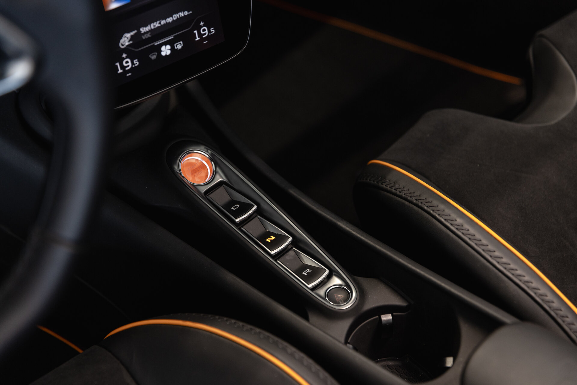 McLaren Artura - foto 22