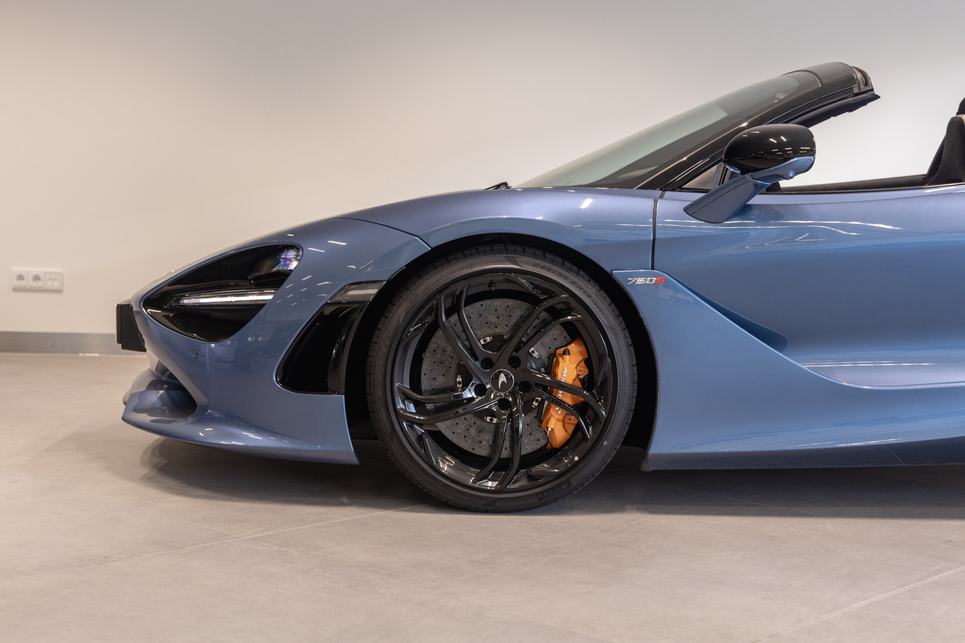 McLaren 750S - foto 10