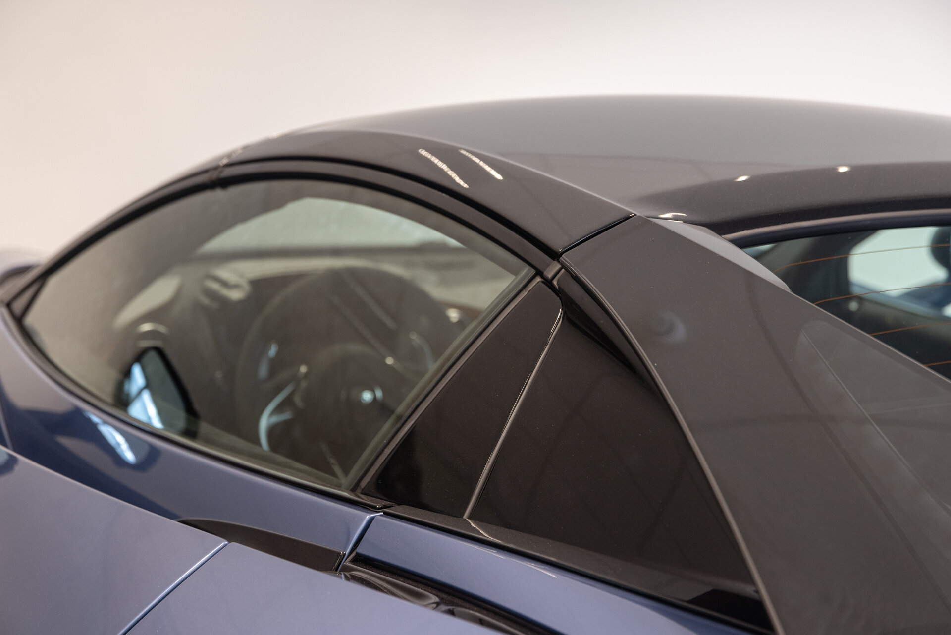 McLaren 750S - foto 24