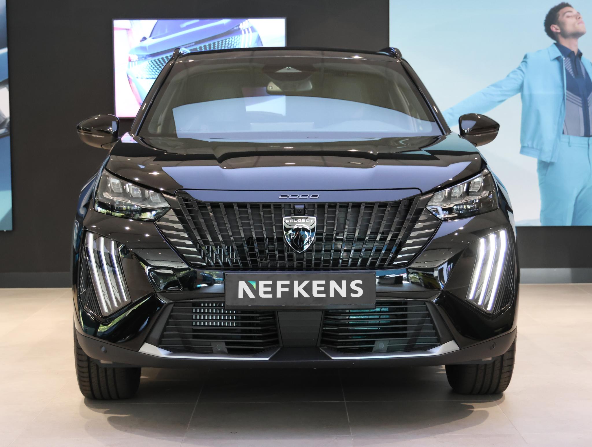 Peugeot 2008 SUV GT 145 PK Automaat - Afbeelding 4