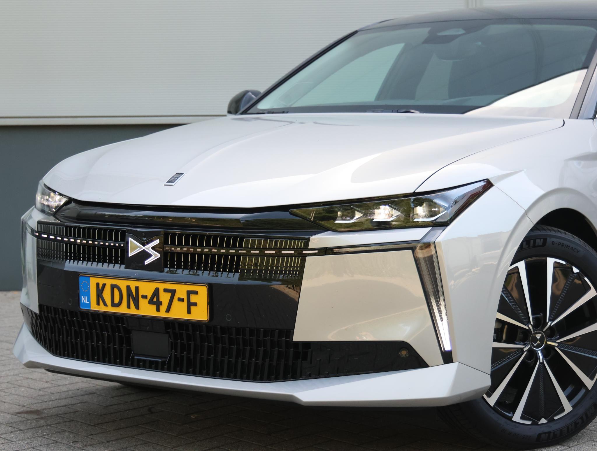 DS DS 4