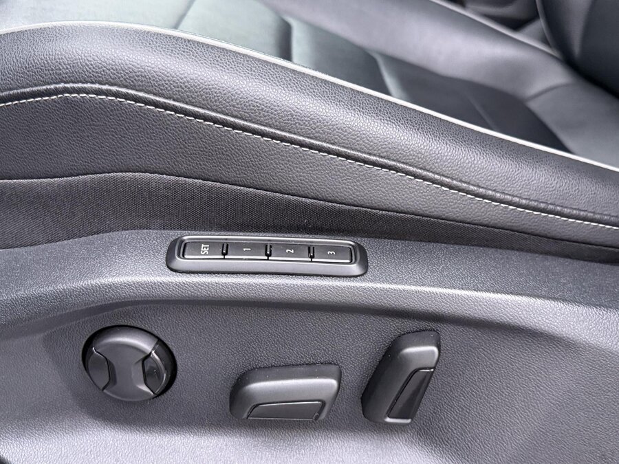 Volkswagen Tiguan 1.4 TSI eHybrid R-Line Business+