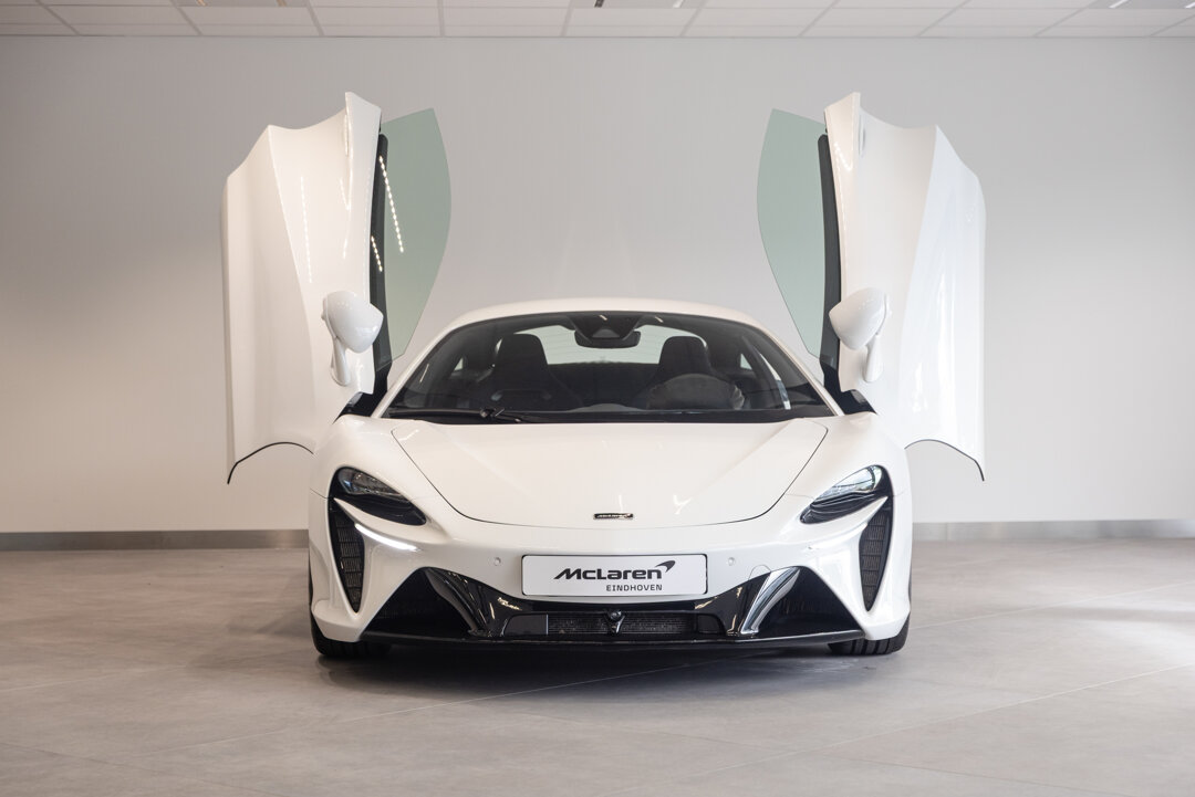 McLaren Artura - foto 3