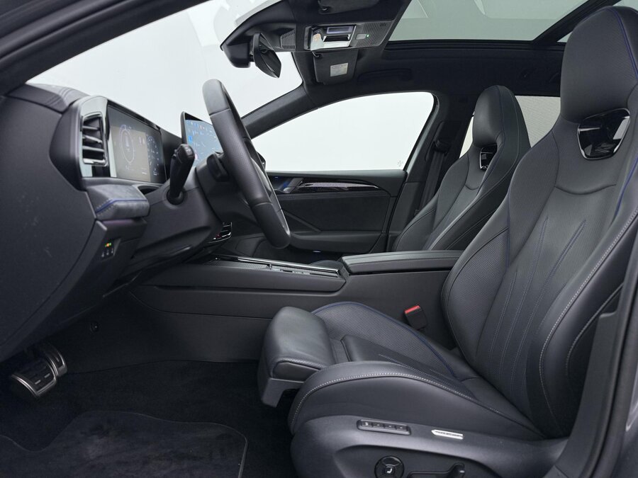 Volkswagen Passat Variant 1.5 eHybrid 272PK R-Line