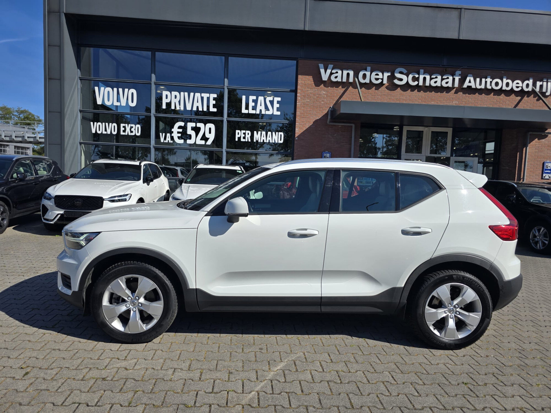 Volvo XC40 T4 191 PK Momentum - Afbeelding 3