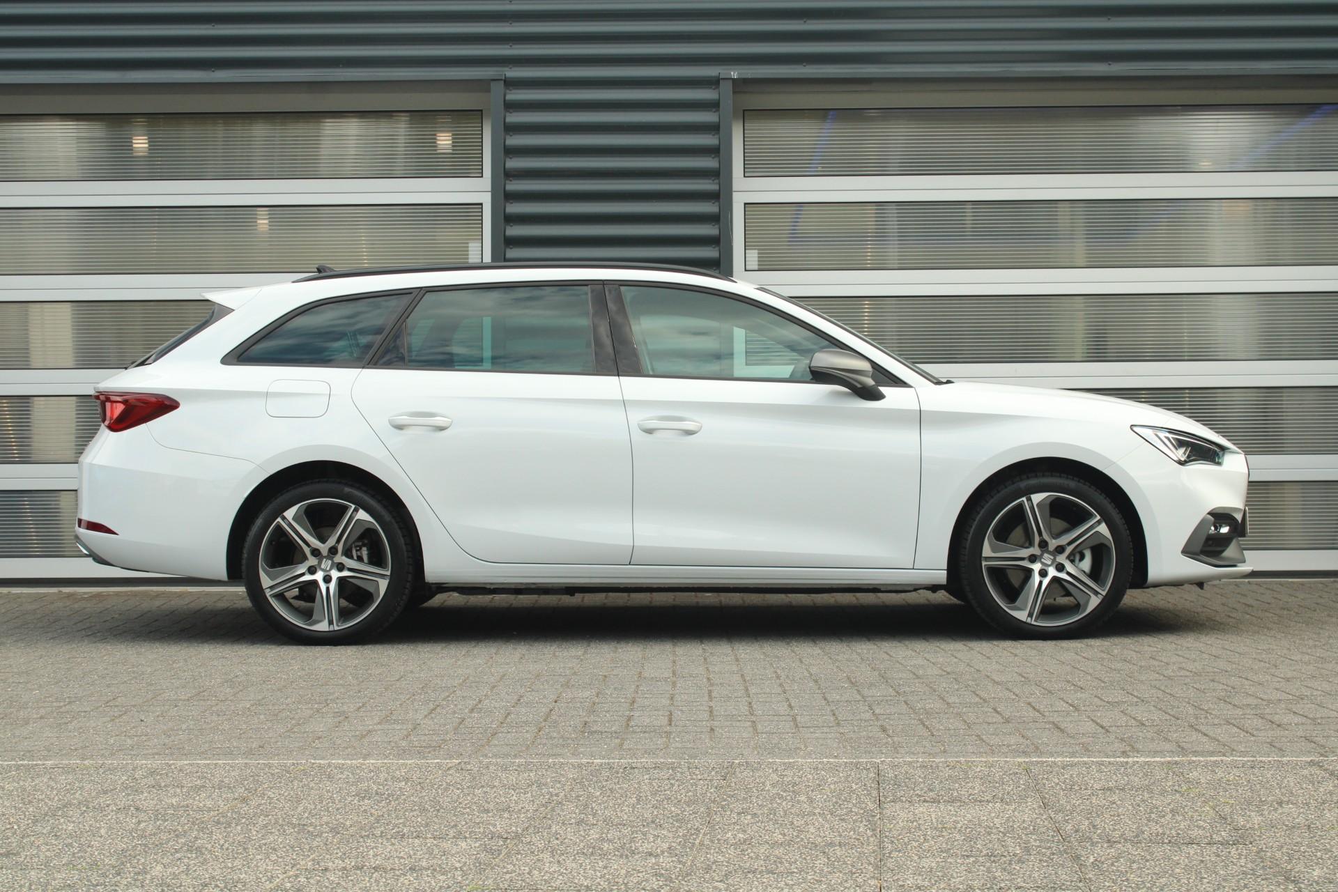 SEAT Leon Sportstourer 1.5 TSI 204pk DSG e-Hybrid FR Business - Afbeelding 3