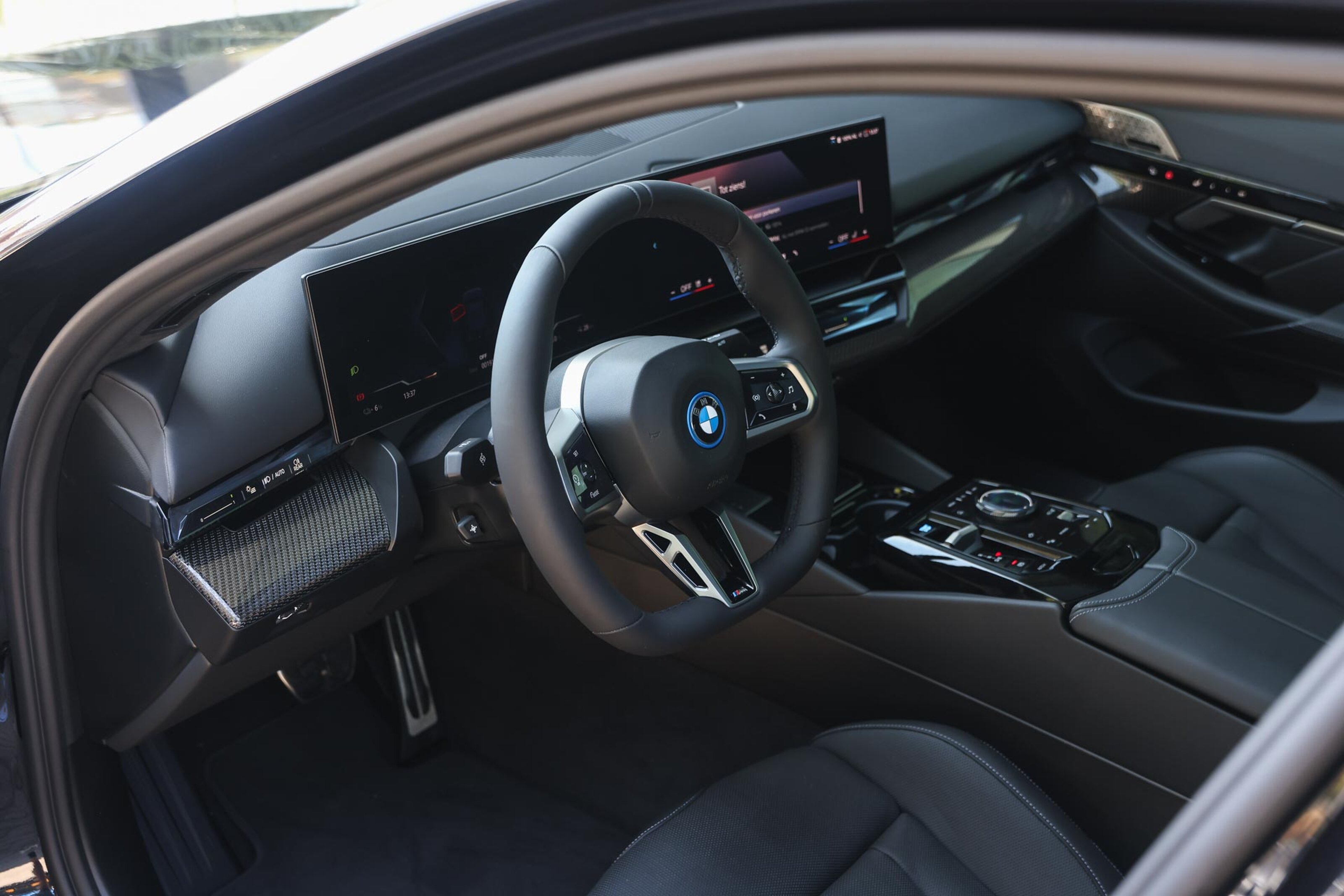 BMW i5 8