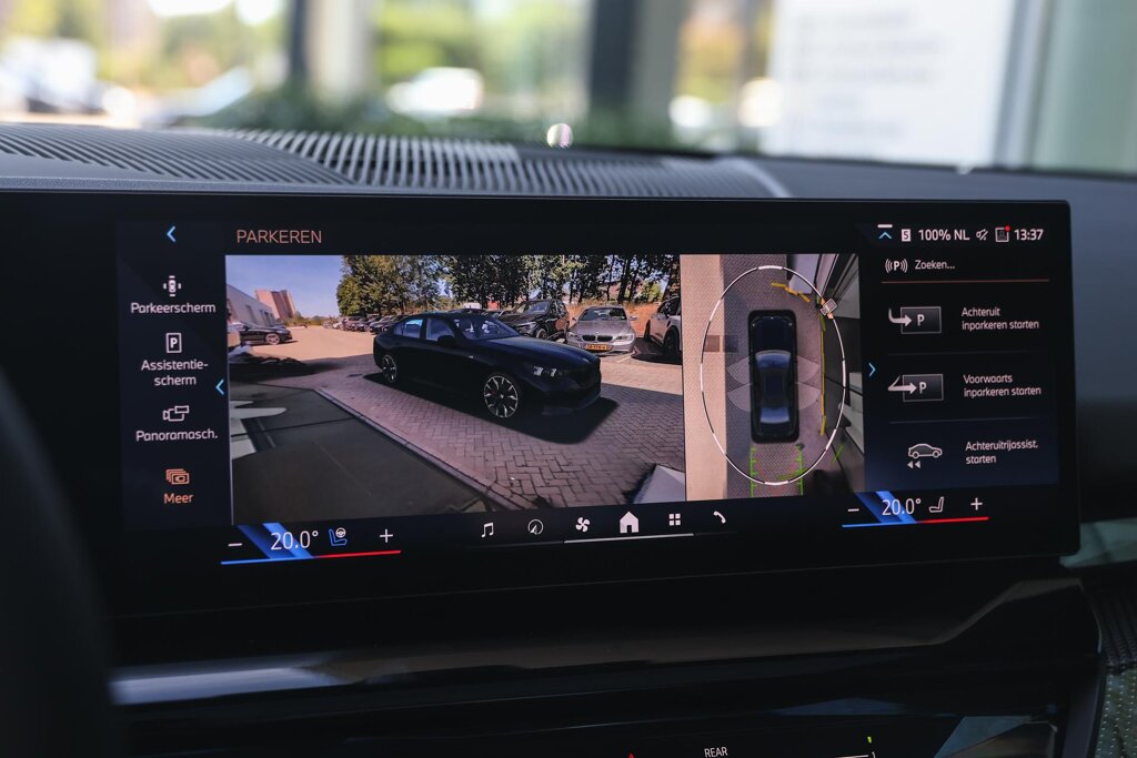 BMW i5 20
