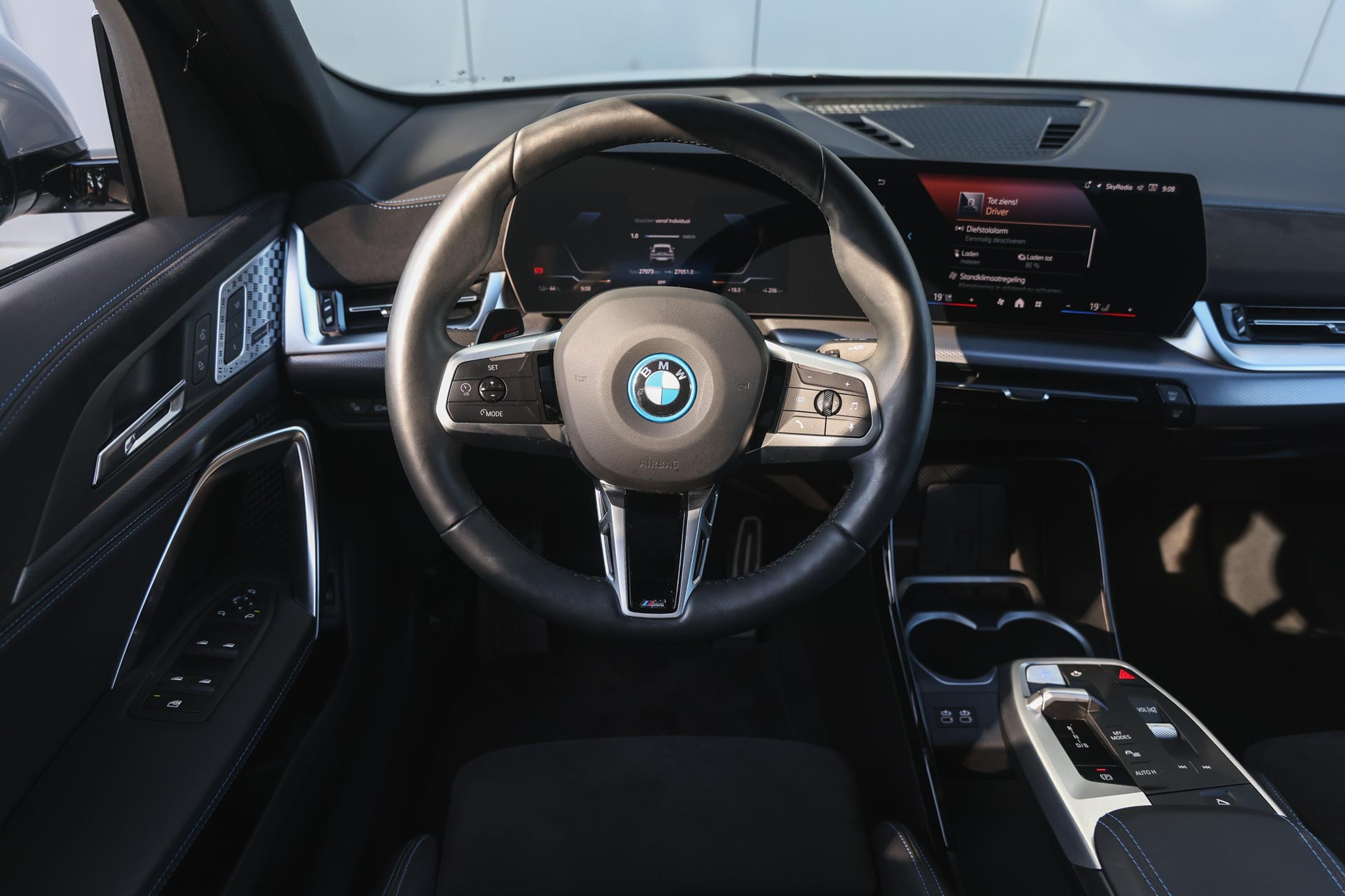 BMW iX2 eDrive20 M Sport