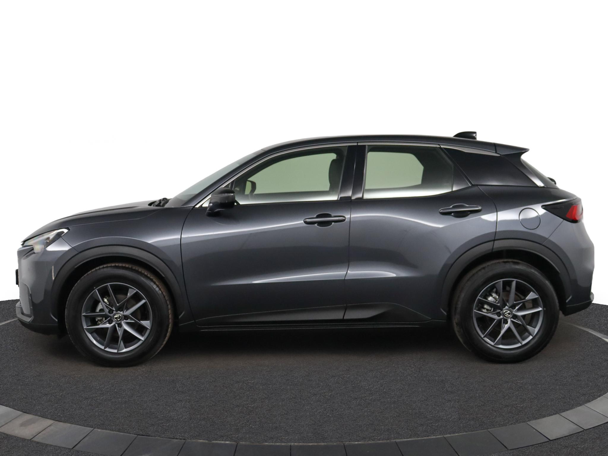 Lexus LBX 1.5 2WD - Afbeelding 3