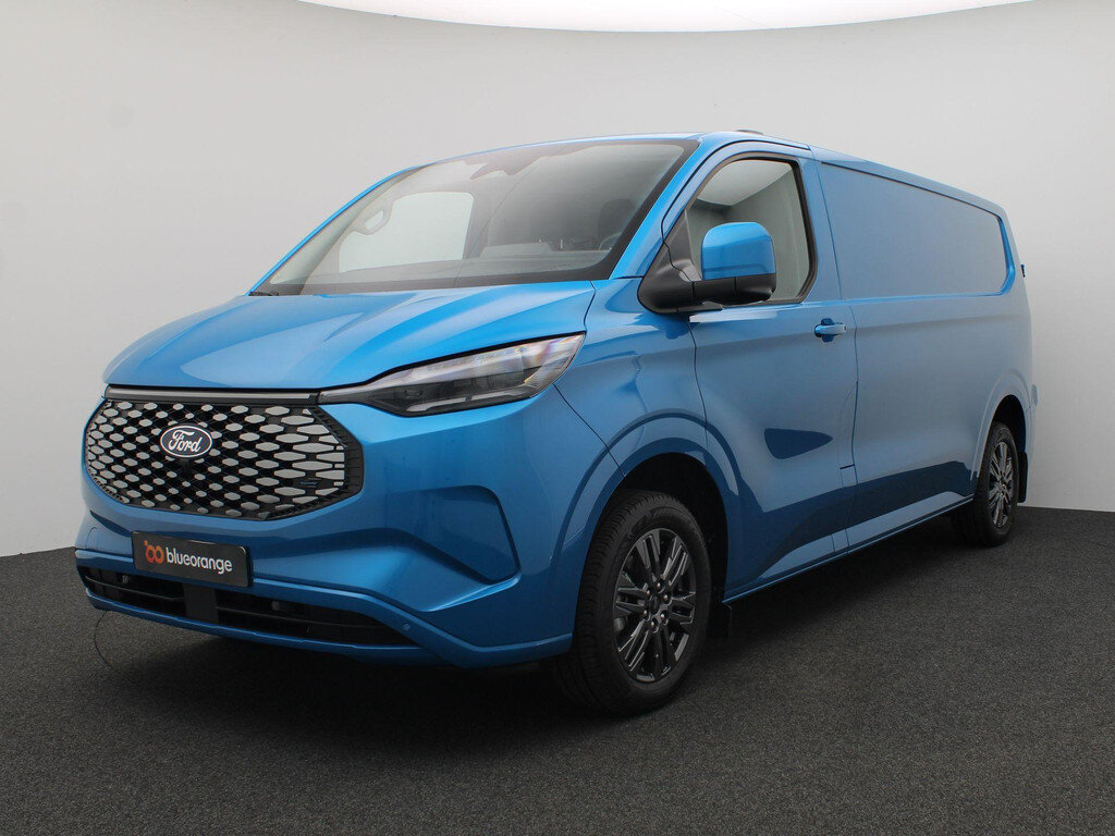 Ford E-Transit Cust. 320 L2H1 Limited 65 kWh 218PK Aut. 360gr. camera, Keyless, 17" LM Velgen, Parkeersensoren voor en achter, Adaptieve Cruise Control, Apple Carplay/Android Auto, Side Assist