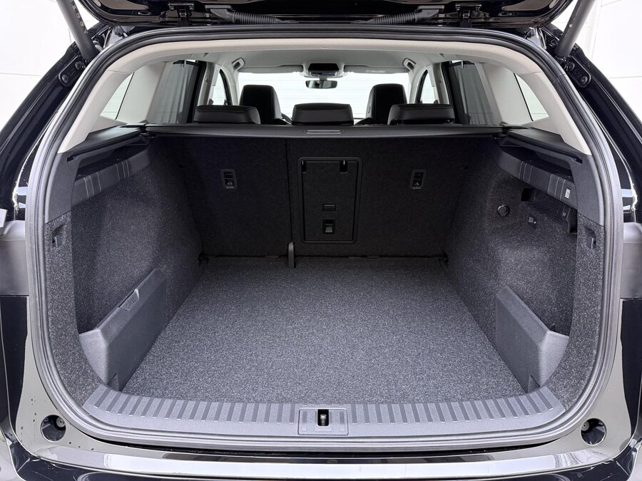 Škoda Enyaq Business Edition 210 kW / 286 PK