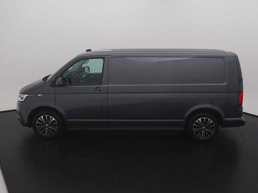 Volkswagen Bedrijfswagens Transporter 2.0 TDI 150 PK DSG L2H1 30 Bulli