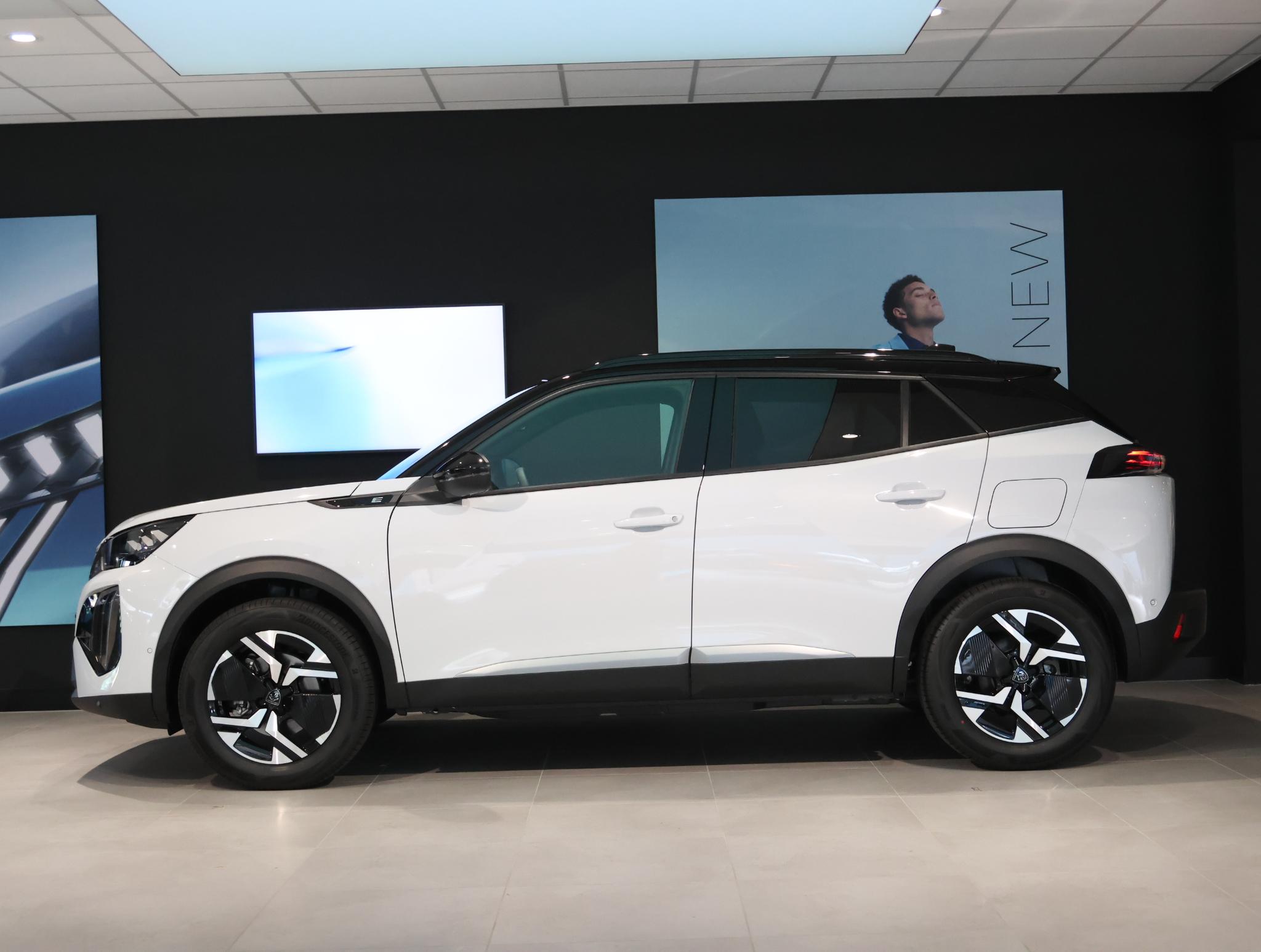 Peugeot e-2008 SUV GT Avantage EV 54 kWh - Afbeelding 2