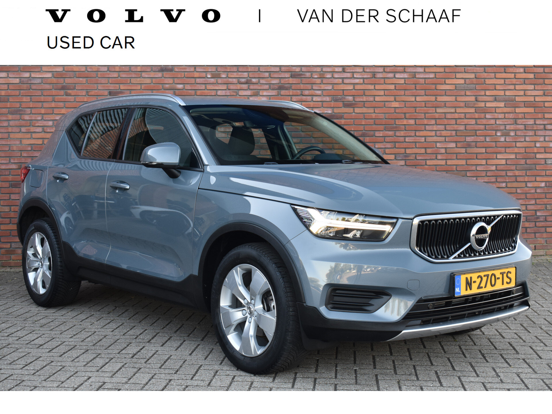 Volvo XC40 T2 129PK Automaat Momentum Business