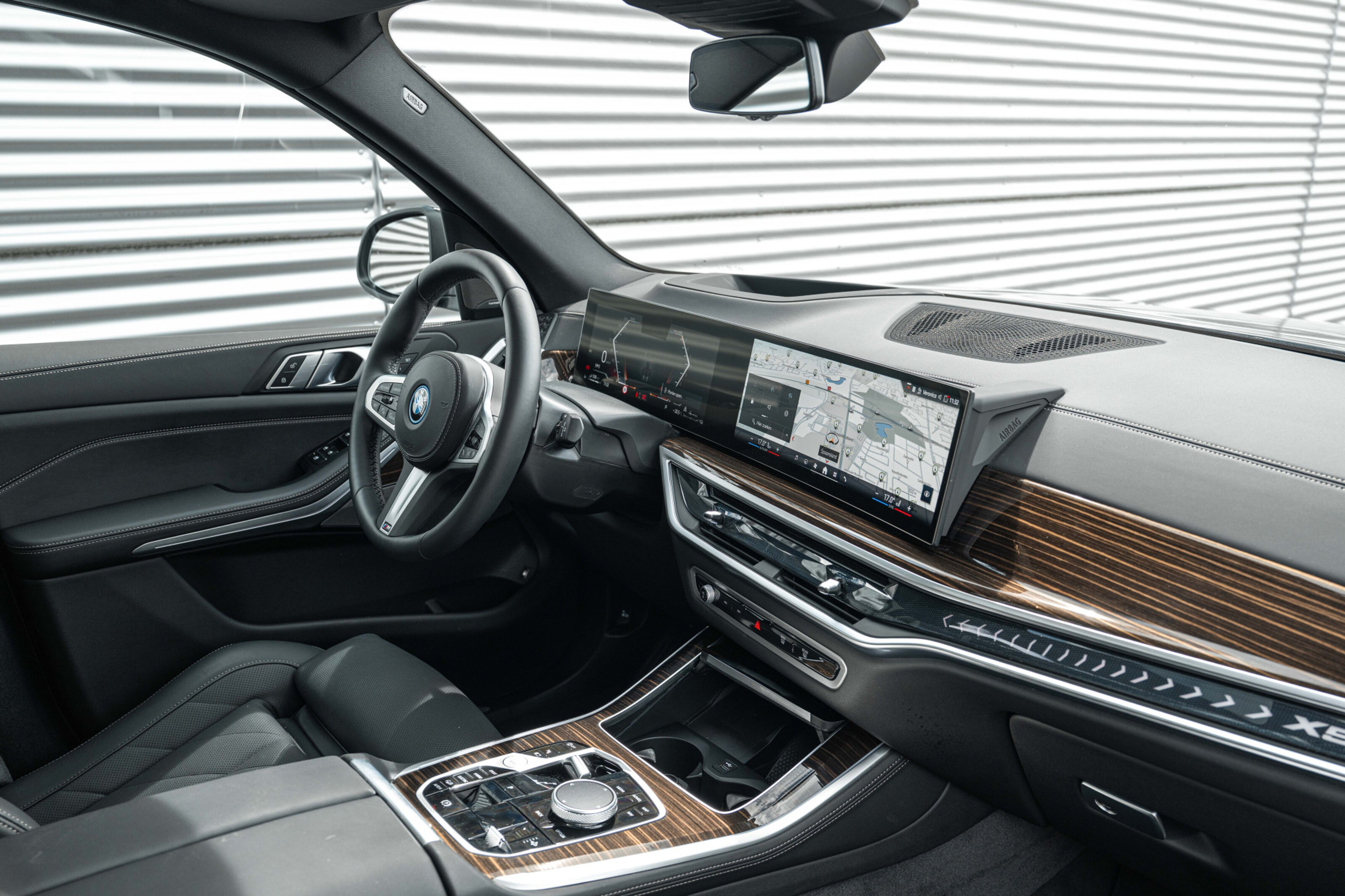 BMW X5 8