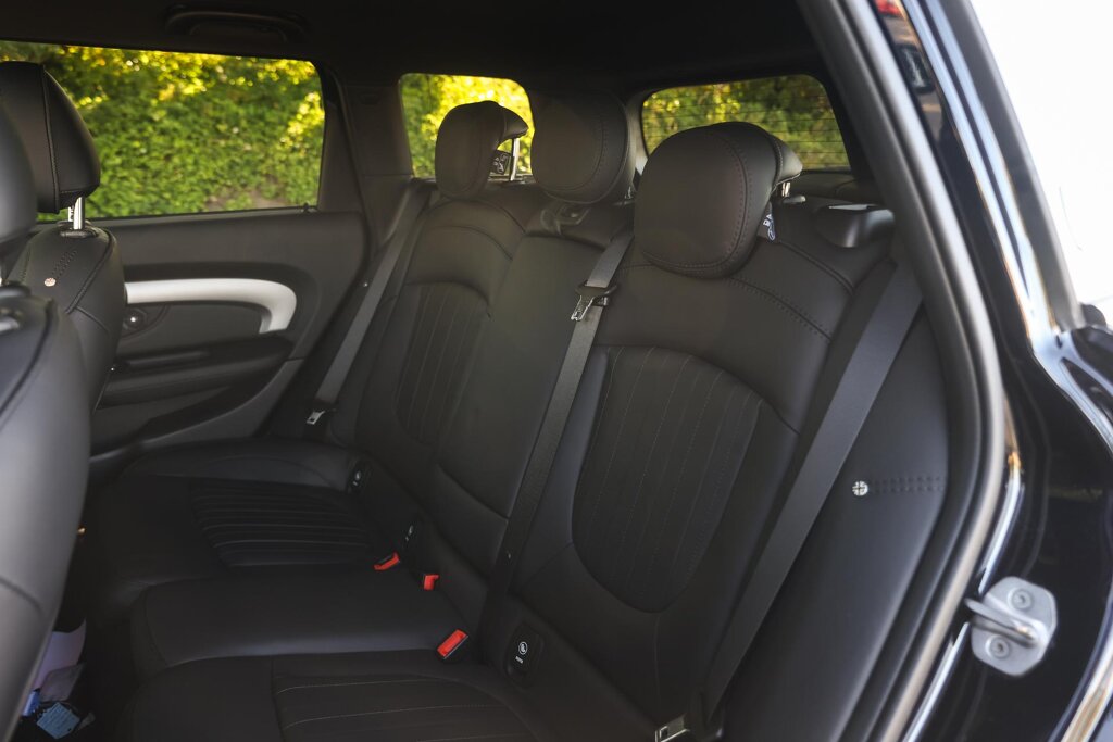 MINI Clubman 12