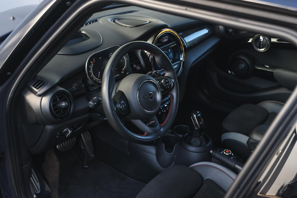 MINI Cooper S 9