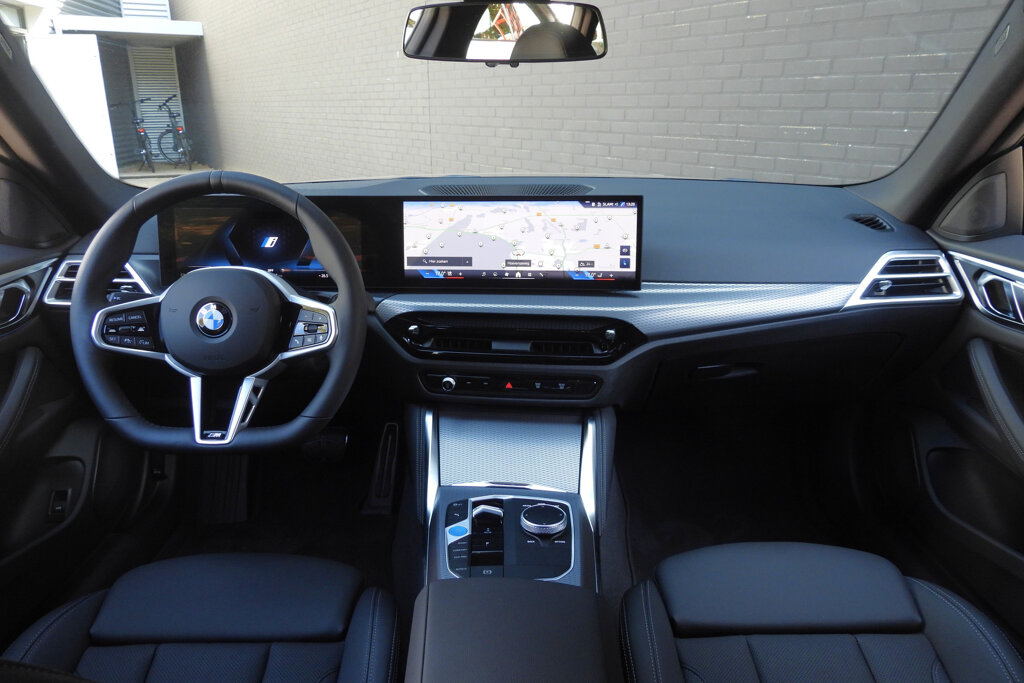 BMW i4 3