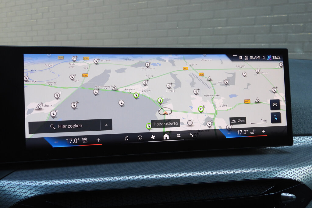 BMW i4 30