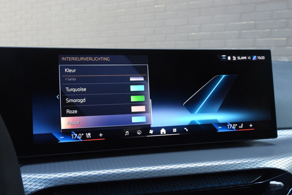 BMW i4 36