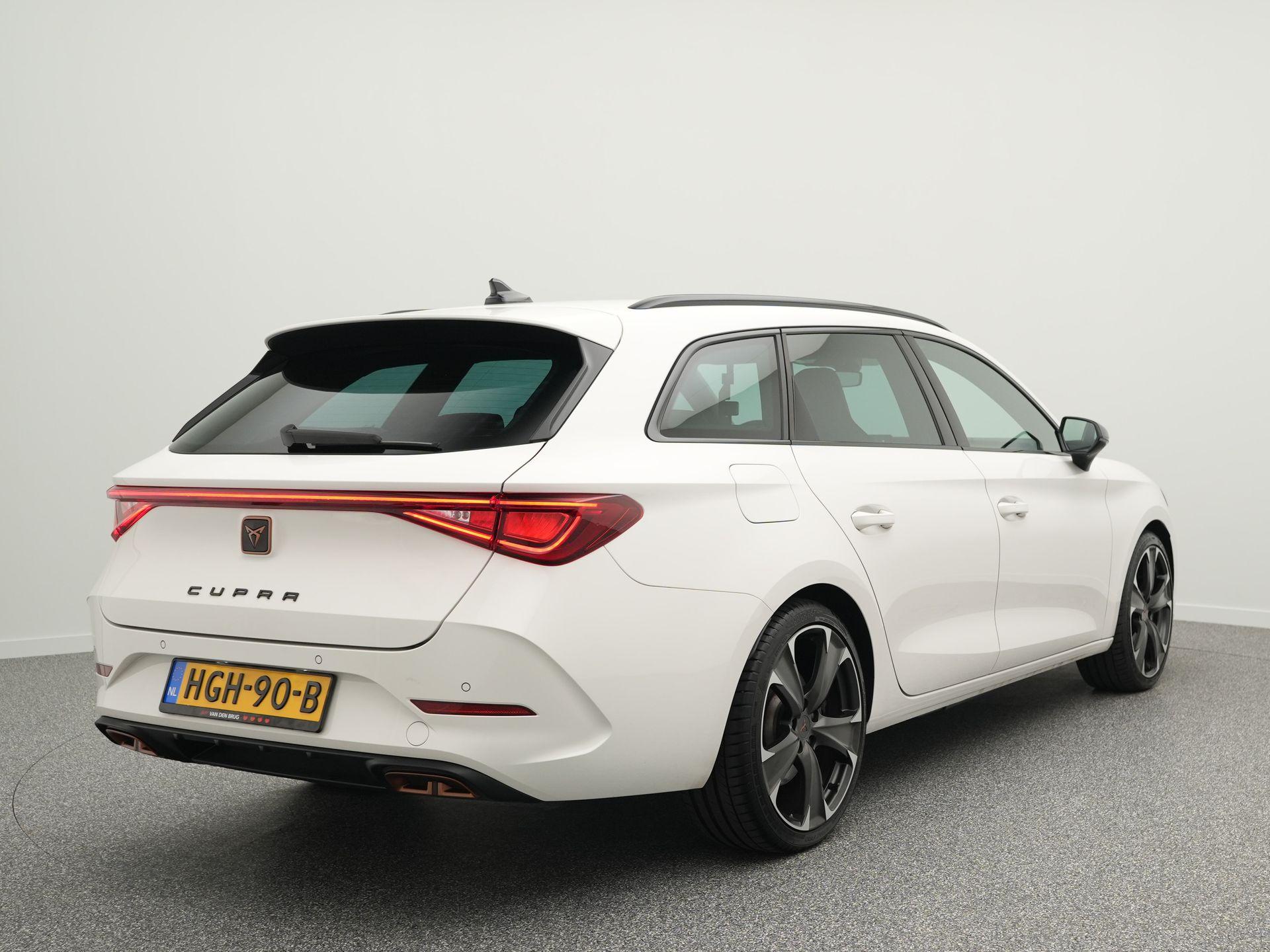 CUPRA Leon Sportstourer 1.4 e-Hybrid 245pk VZ - Afbeelding 3