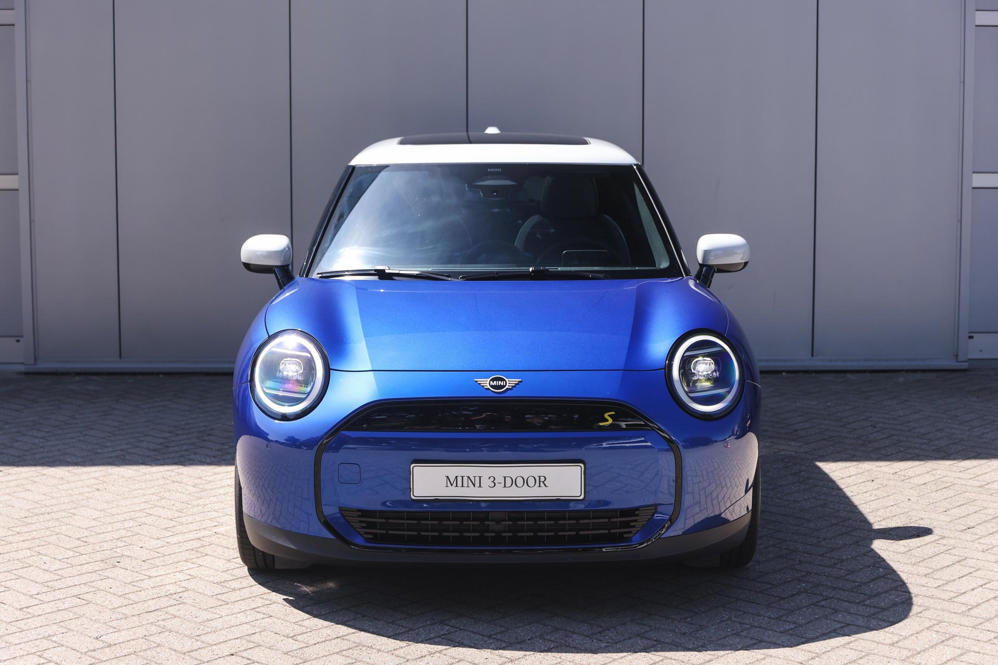 MINI Electric Hatchback Cooper SE