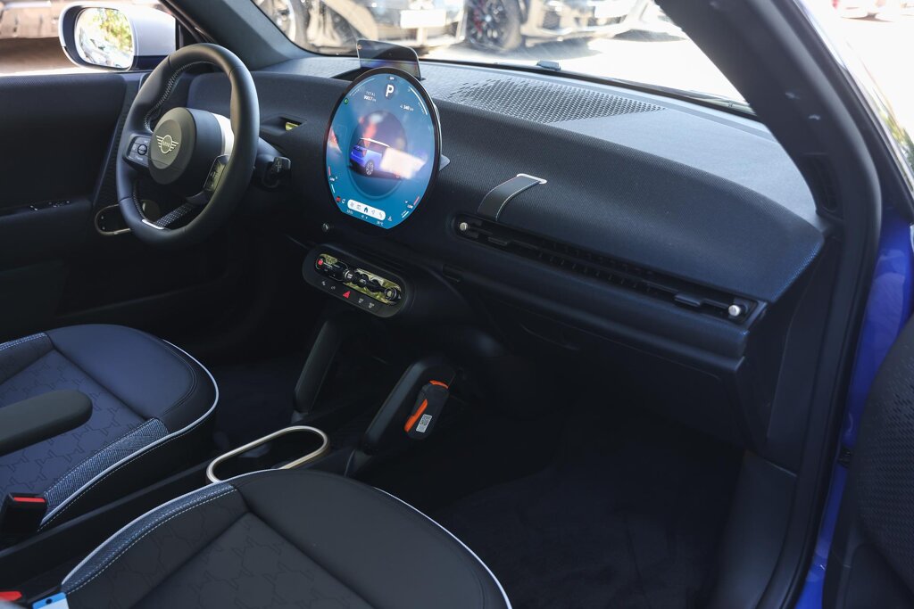 MINI Electric 8