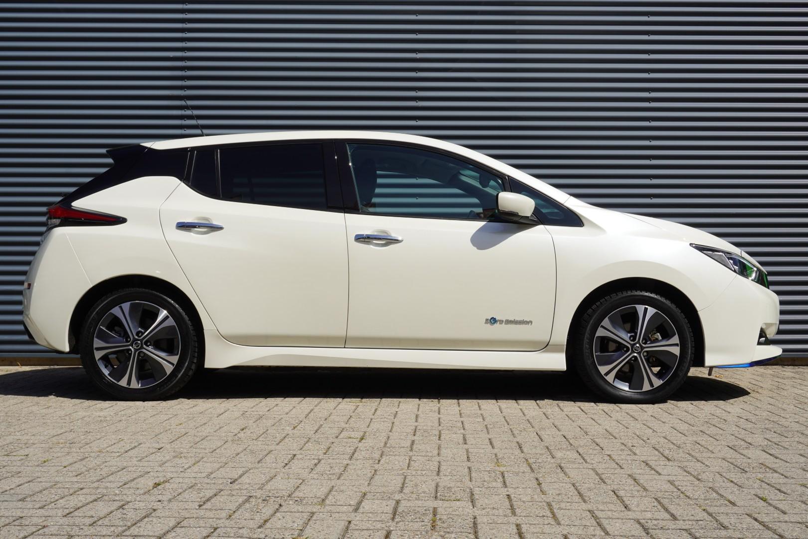 Nissan Leaf 3.Zero 218pk Limited Edition 62 kWh - Afbeelding 3