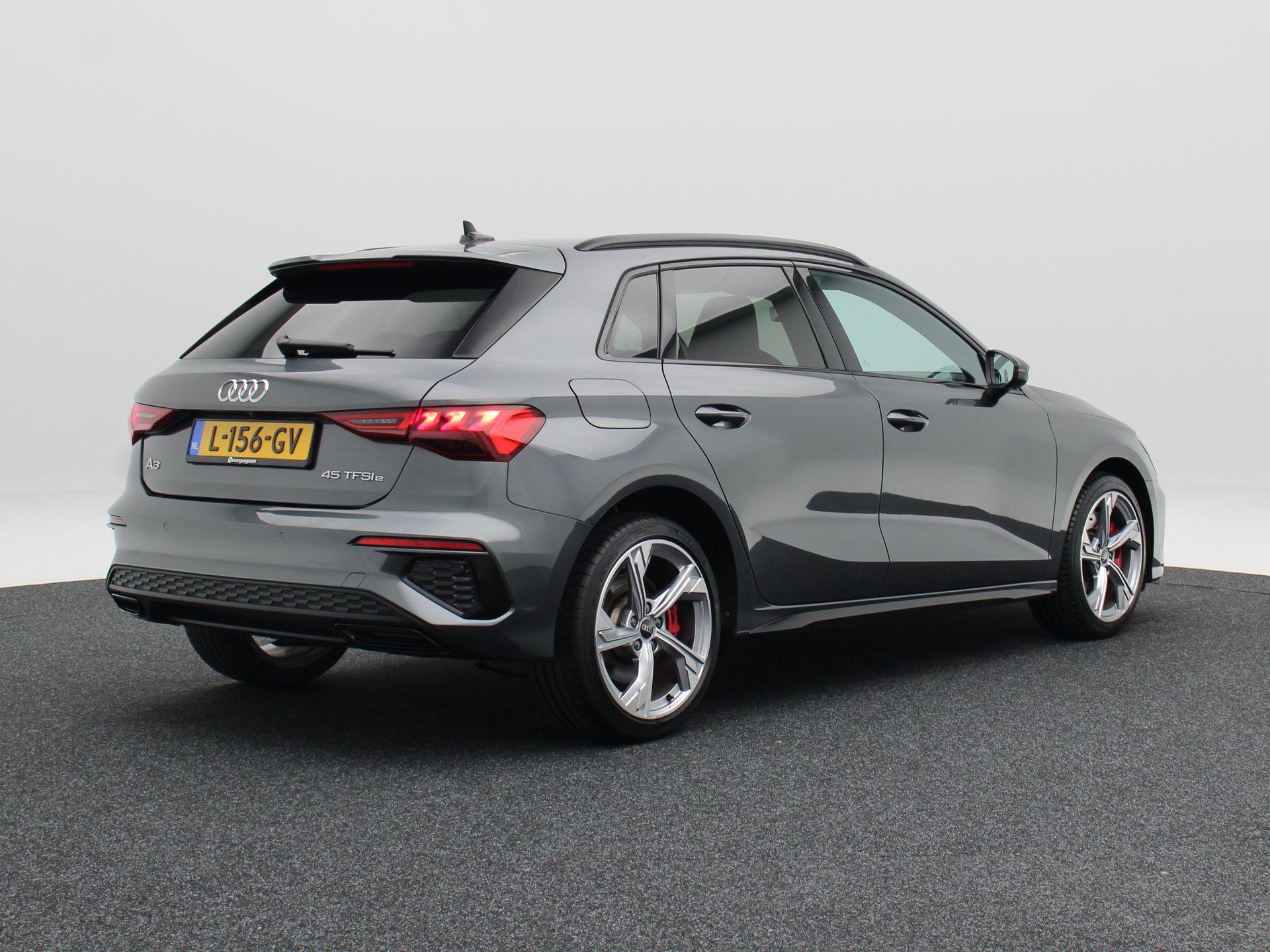 Audi A3 Sportback 45 TFSi e 245 Pk S-Line Competition - Afbeelding 3