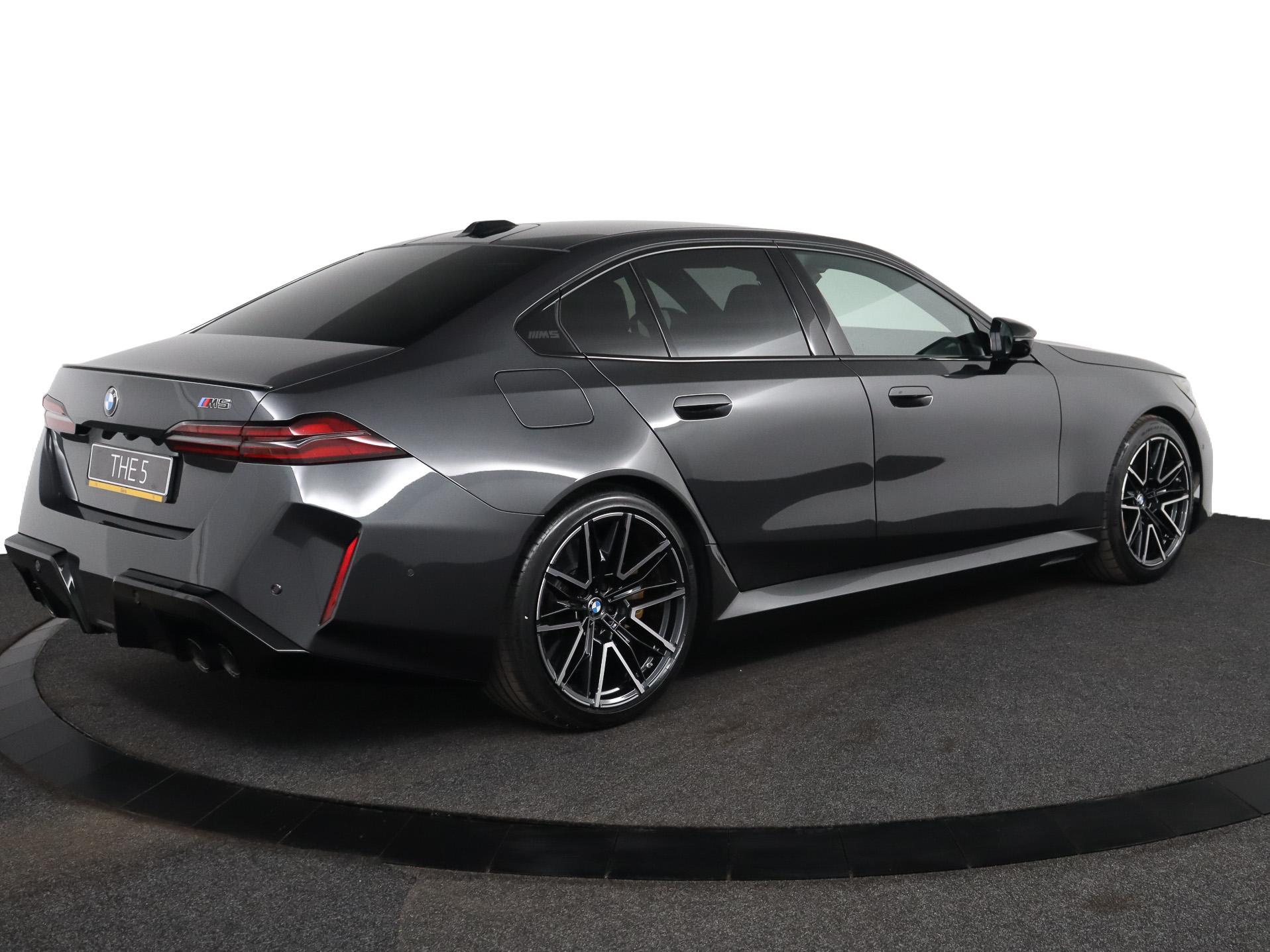 BMW M5 Sedan - Afbeelding 2