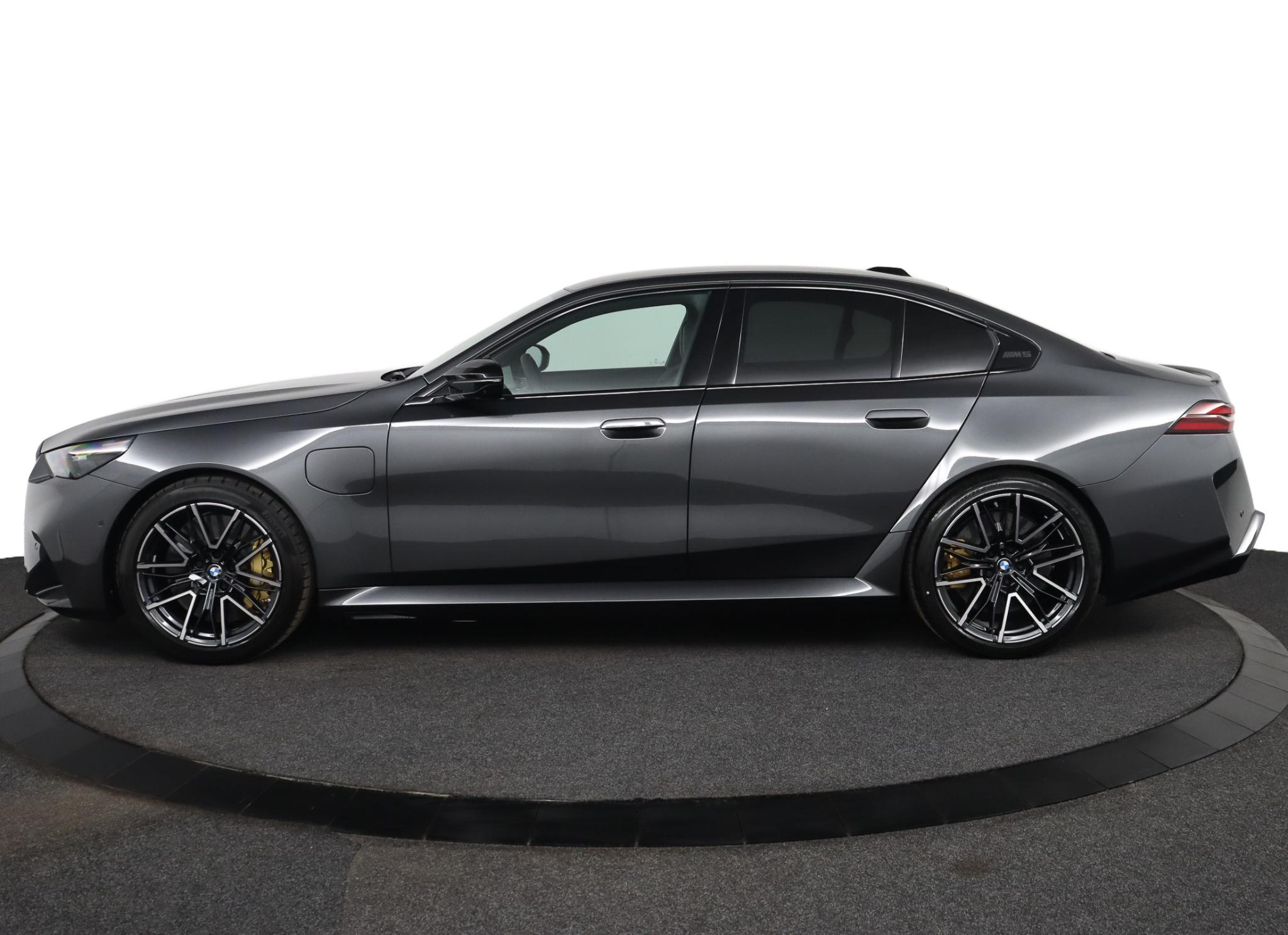 BMW M5 Sedan - Afbeelding 3