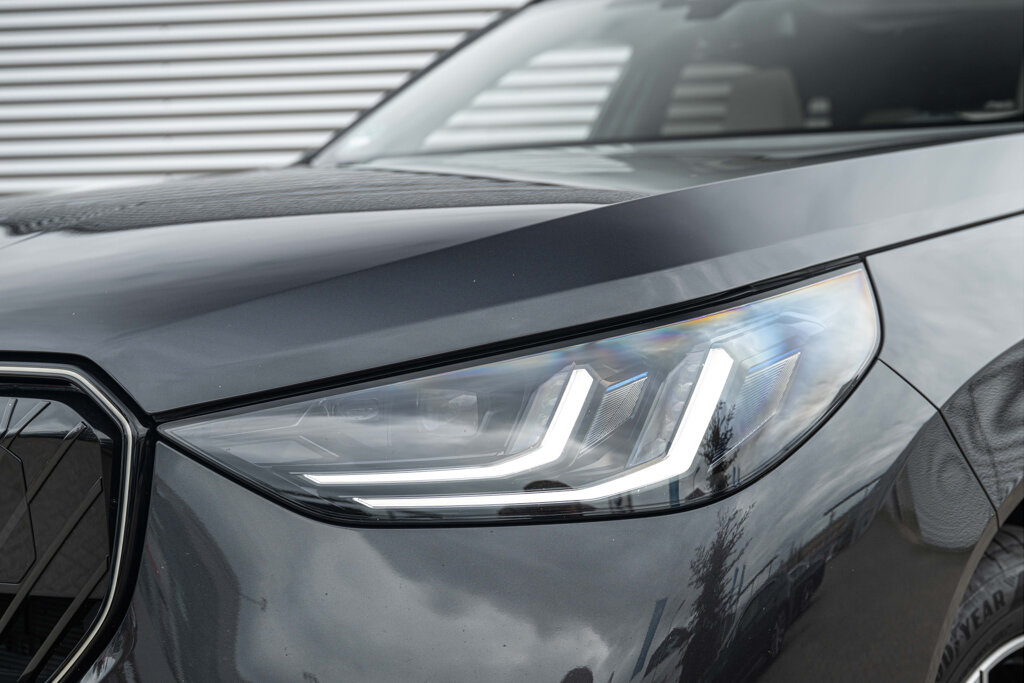 BMW X3 7
