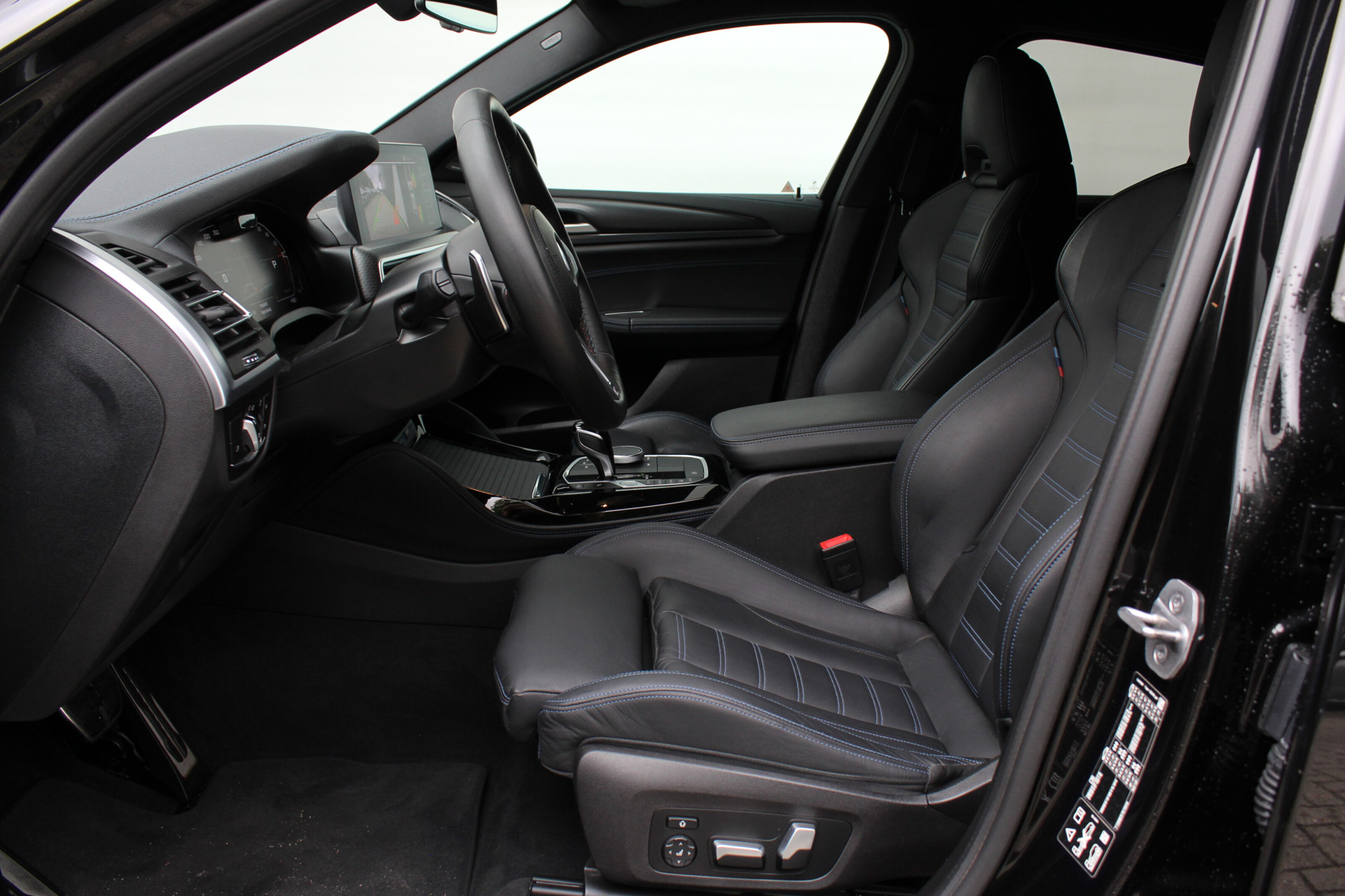 BMW X4 7