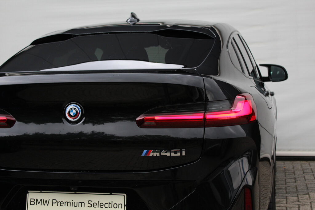 BMW X4 11