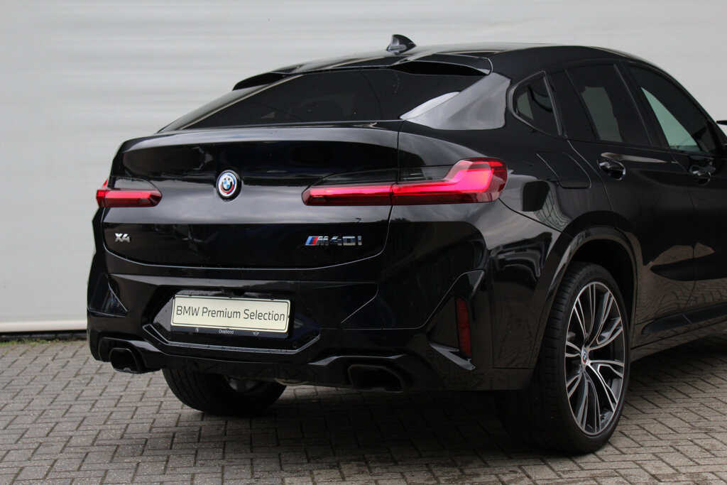 BMW X4 21