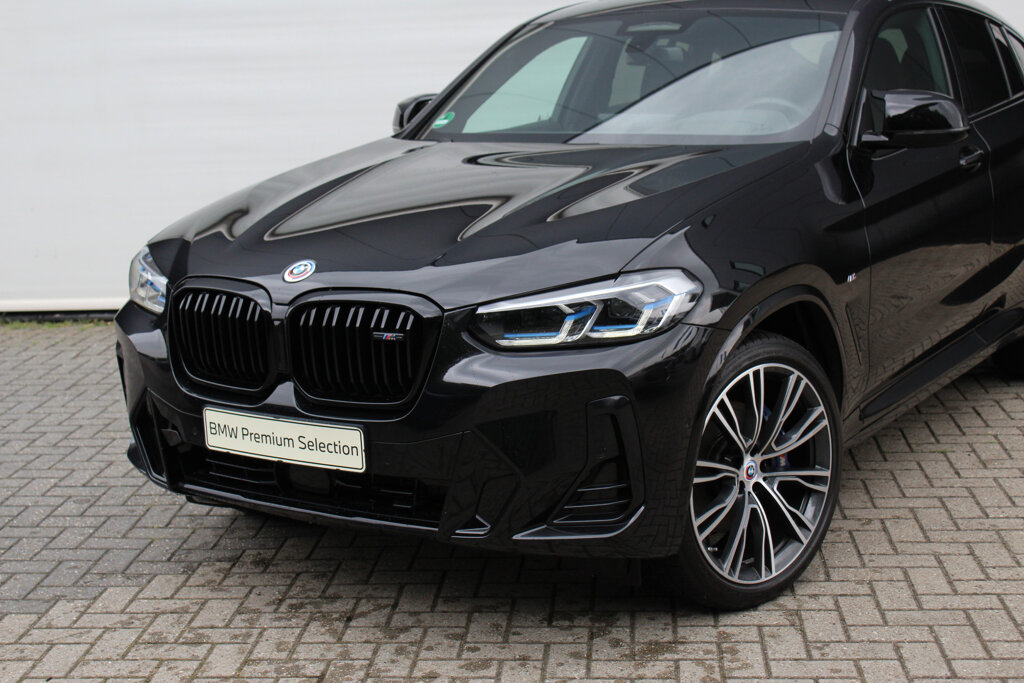 BMW X4 25