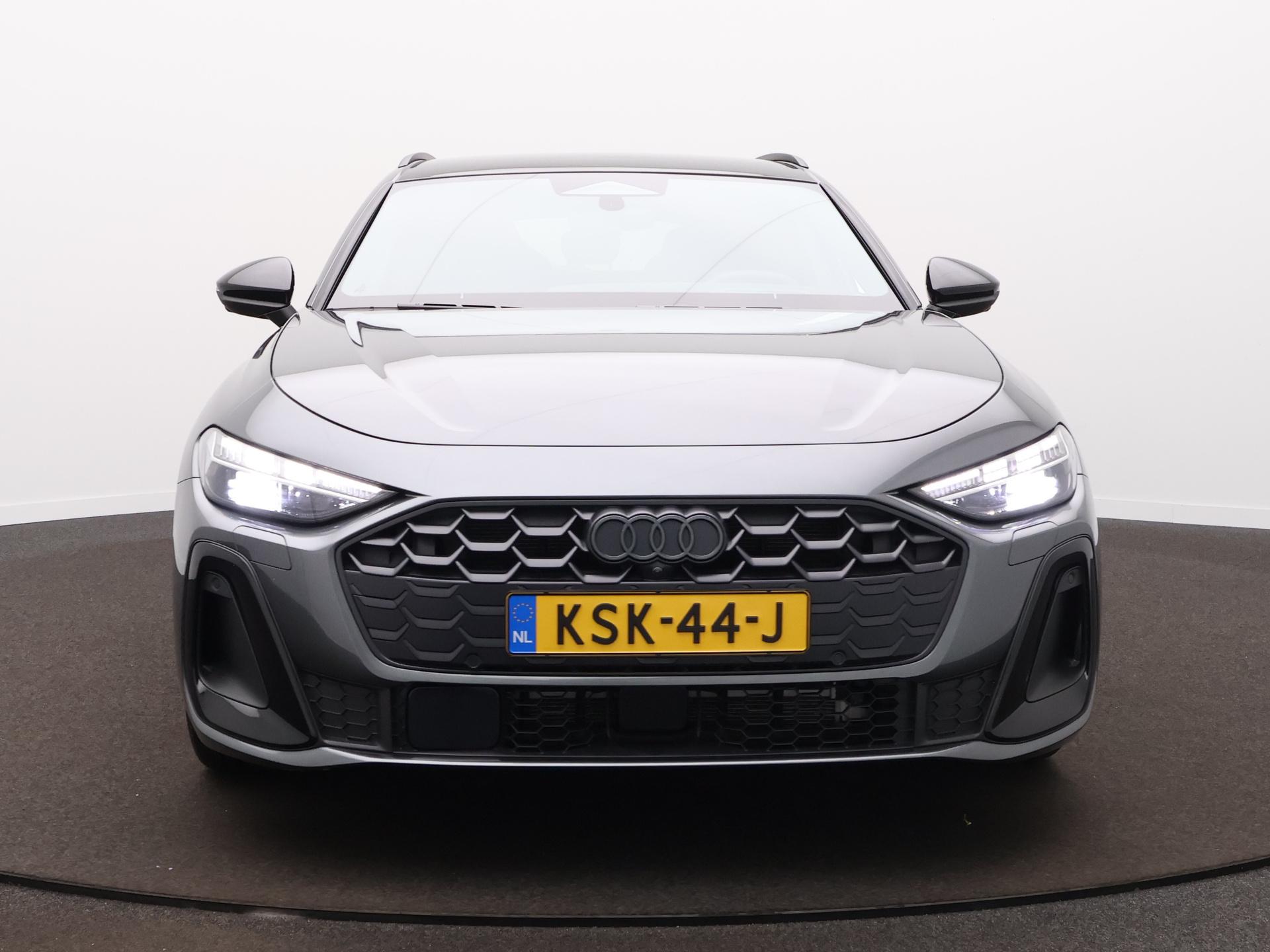 Audi A5 Avant 2.0 e-hybrid quattro S edition Competition - Afbeelding 2