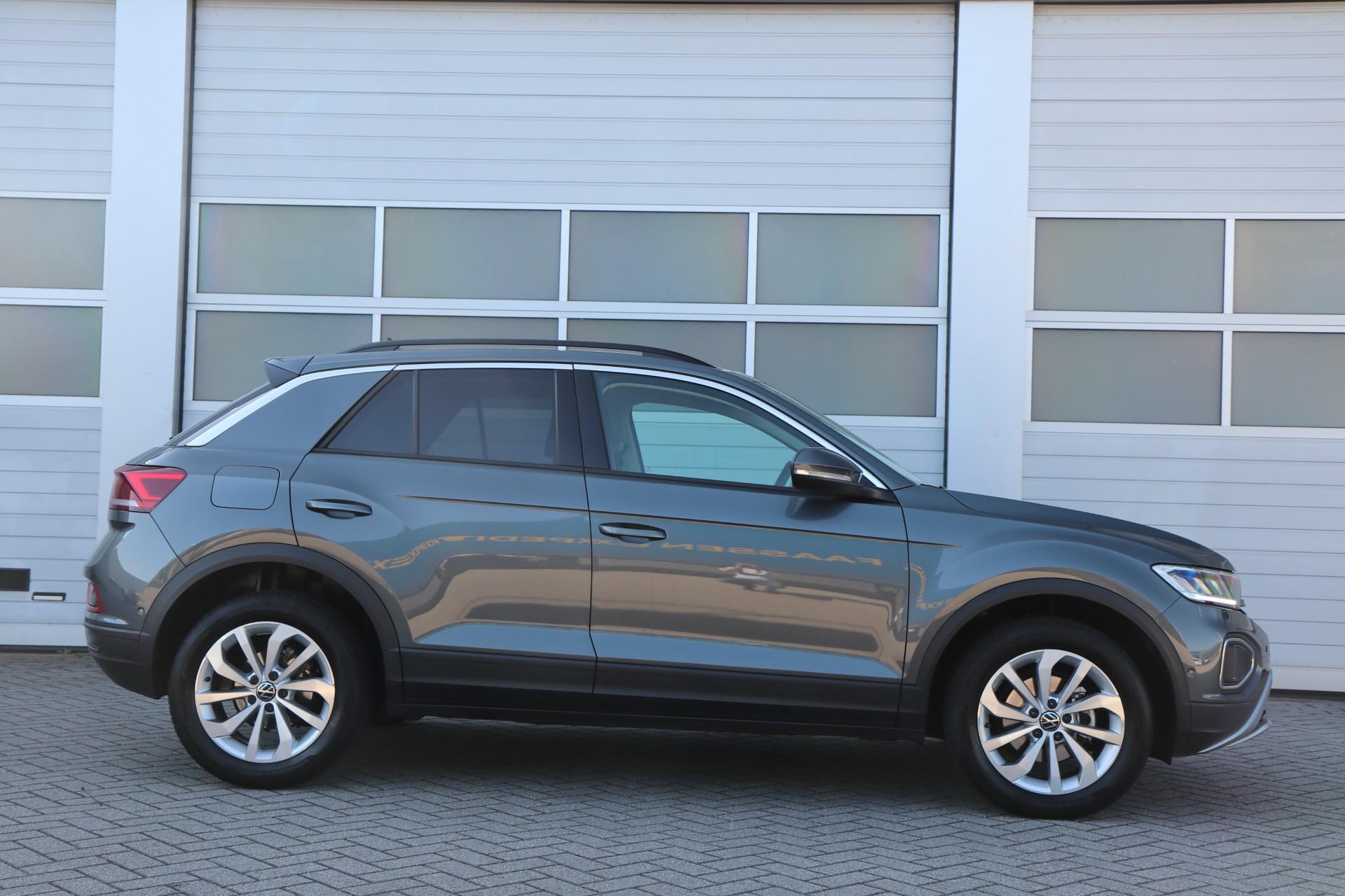 Volkswagen T-Roc 1.0 TSI 115pk Life Edition - Afbeelding 3